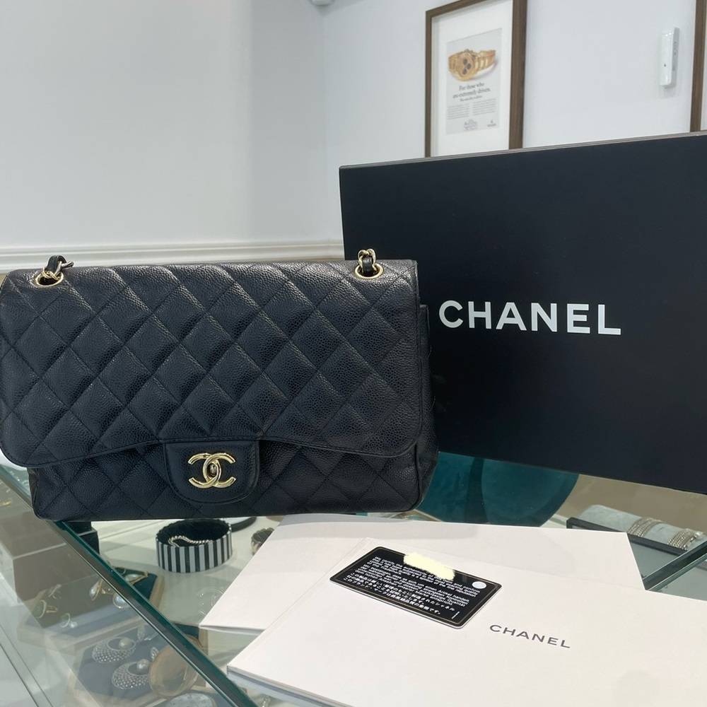 Chanel Caviar Jumbo Flap